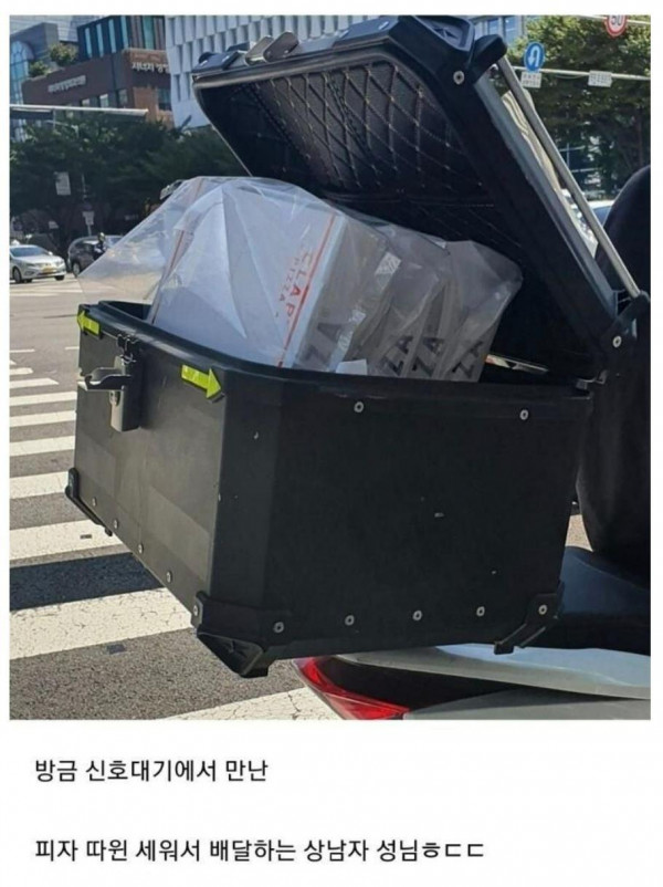 리뷰가 궁금해지는 배달..jpg